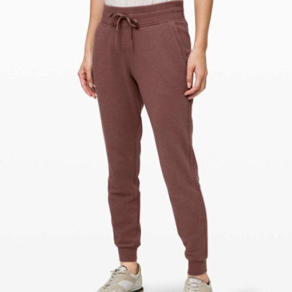 NWT Lululemon Warm Down Jogger - Picture 1 of 8